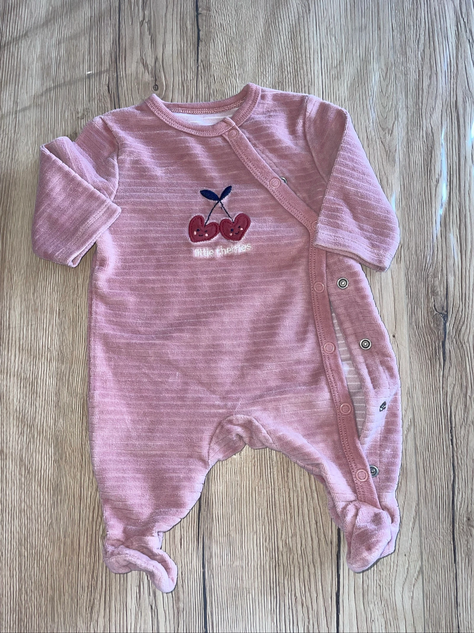 Pyjama velours 1 mois Kiabi ouverture devant